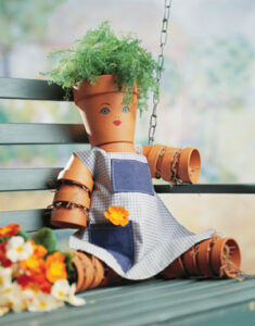 Garden Craft Ideas: Hattie the Pot Lady Image